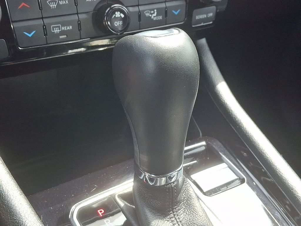 2025 Jeep Compass Limited White at South Hills CDJR
