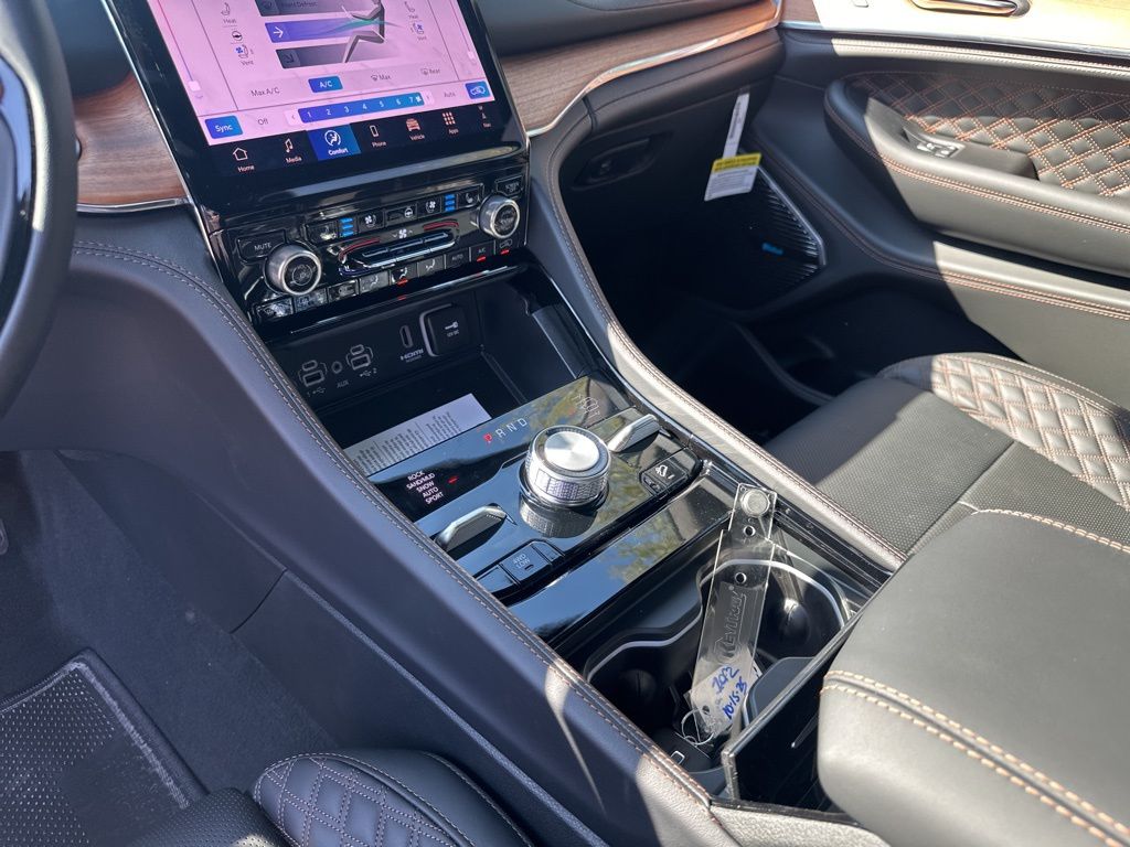 New Car 2025 Jeep Grand Cherokee  Summit For Sale Under $70,000 In Austin, Texas