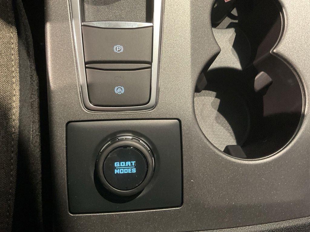 New 2025 White Ford Big Bend image 13