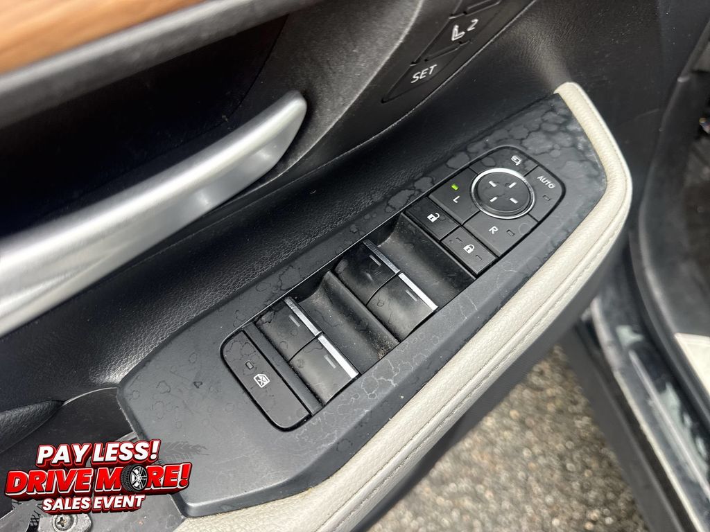 Used 2024 Toyota Grand Highlander SUV