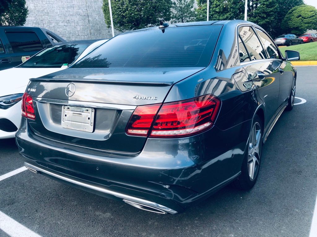 Thumbnail: 2015 Mercedes-Benz E-Class - 4