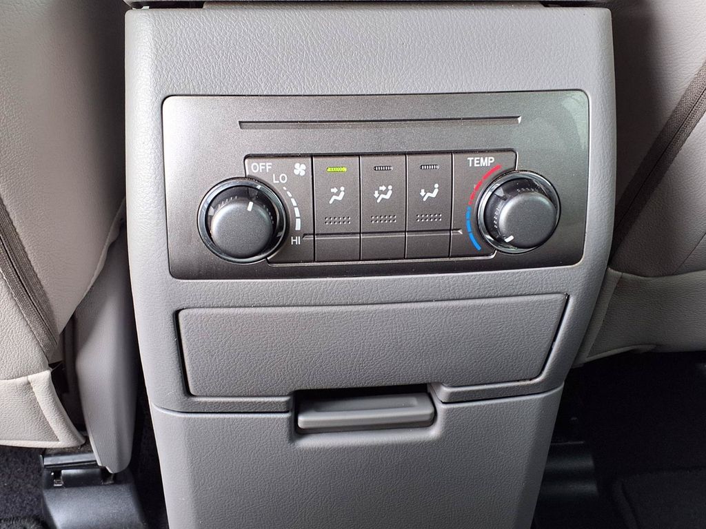 Used 2013 Toyota Highlander SUV