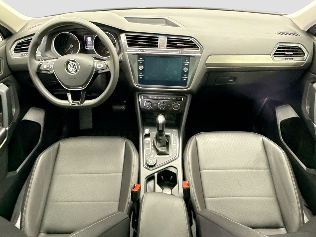 Thumbnail: 2020 Volkswagen Tiguan - 13