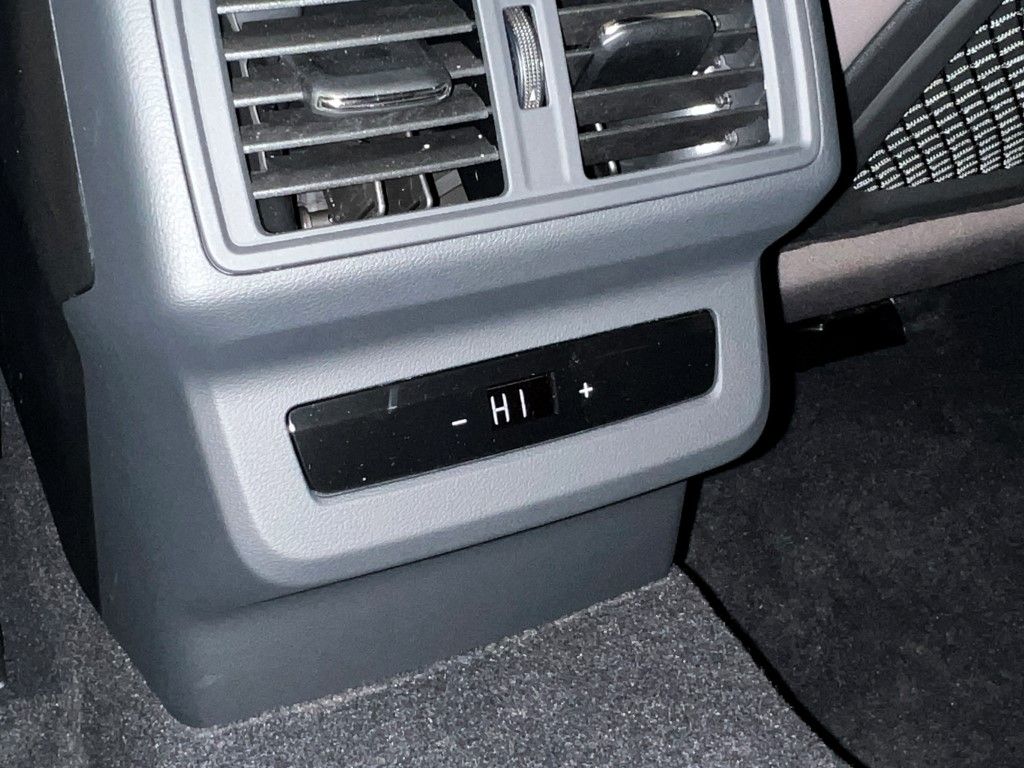 Thumbnail: 2025 Audi Q5 - 23