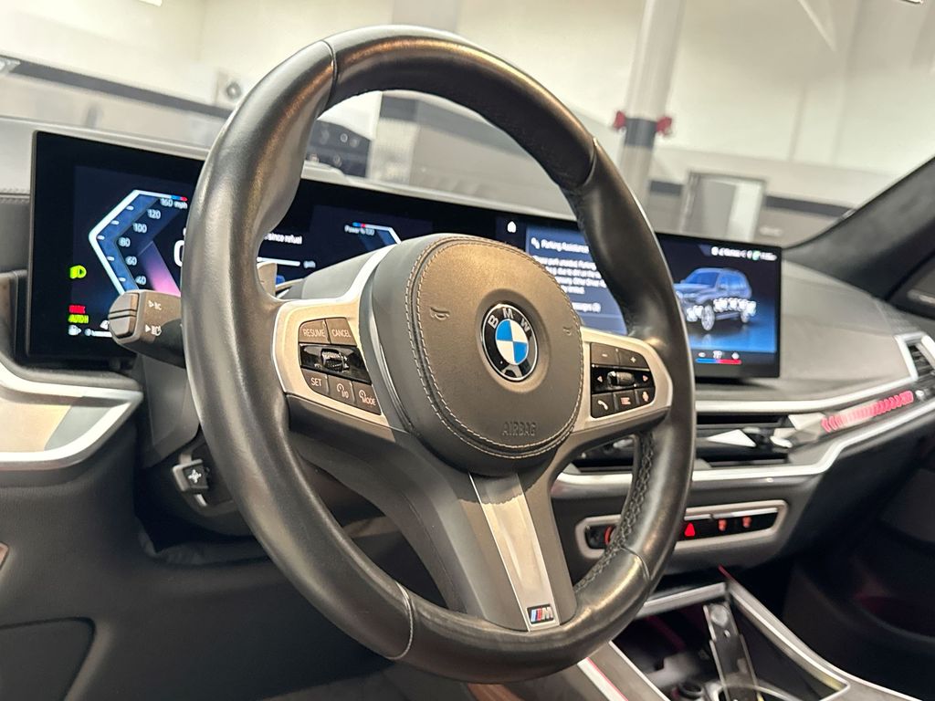 2023 BMW X7 xDrive40i 3