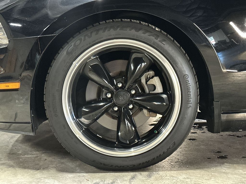 2013 Ford Mustang GT - 9