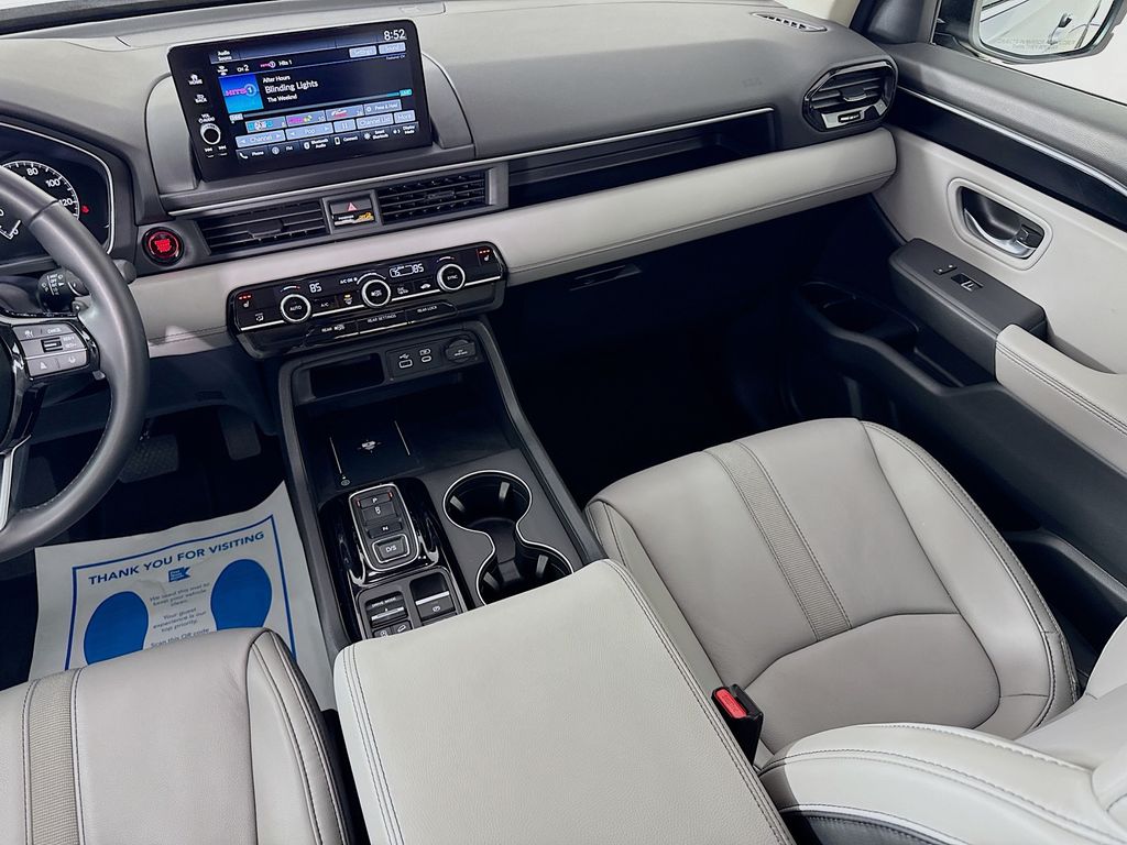 Used Car 2025 Honda Pilot  Ex-l For Sale Under $50,000 In Austin, Texas