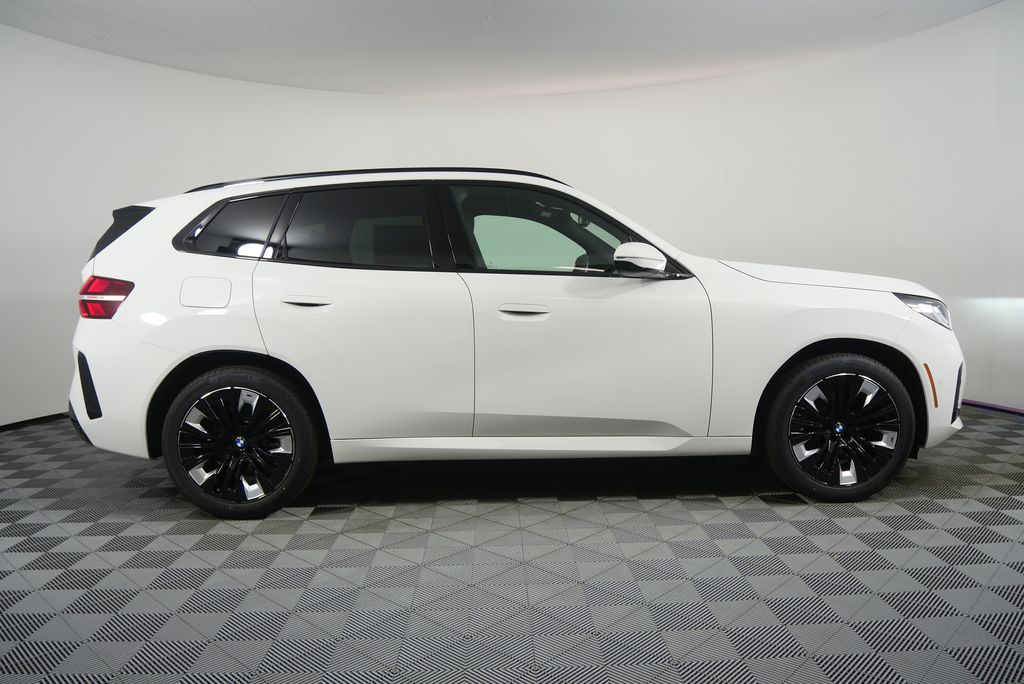 Thumbnail: 2026 BMW X3 - 2