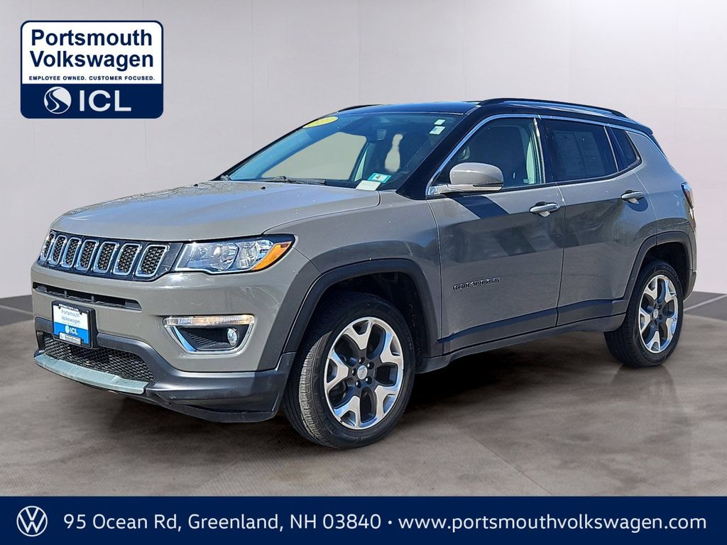 Gray Clearcoat 2020 Jeep Compass SUV / Crossover Four-Wheel Drive 9-Speed Automatic