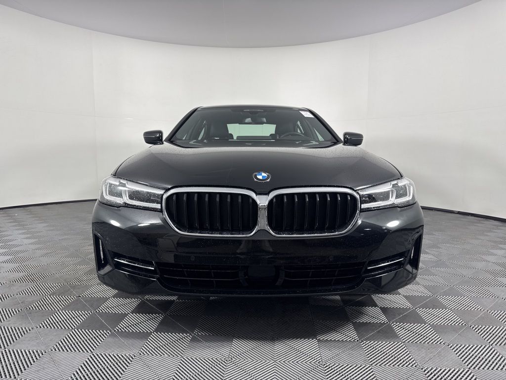 Thumbnail: 2023 BMW 5 Series - 2