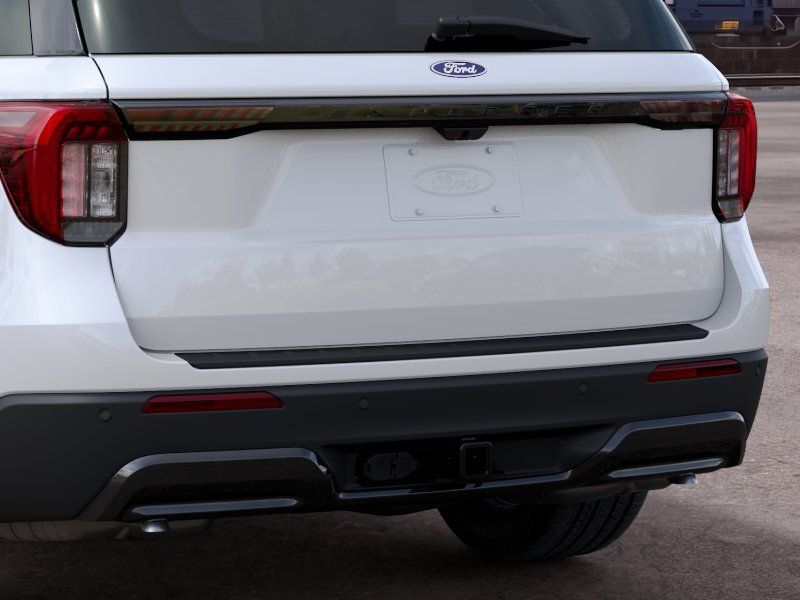 New 2027 White Ford 4DR RWD ST-LINE image 23