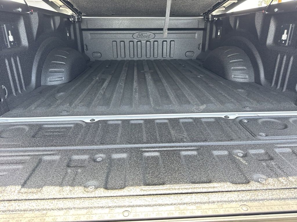 2024 Ford F-250 Lariat photo 20