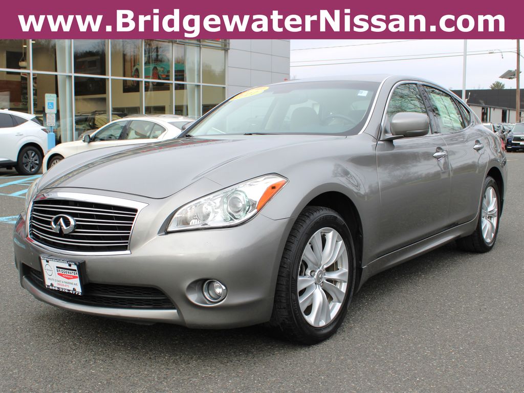 2011 INFINITI M37 x AWD