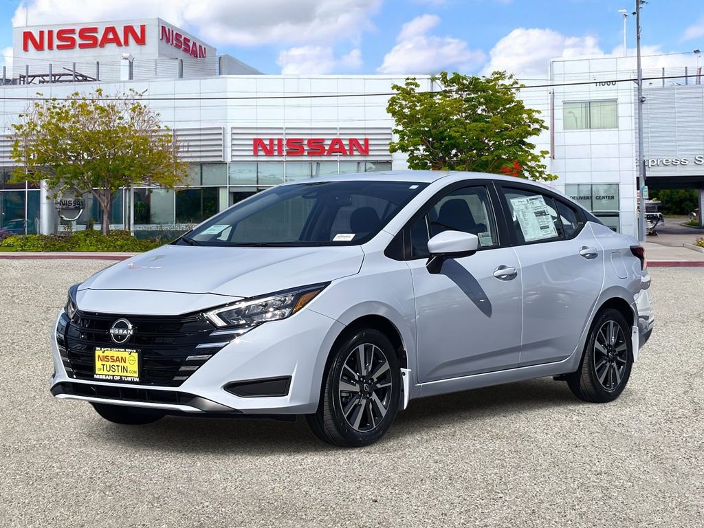 2025 Nissan Versa 1.6 SV