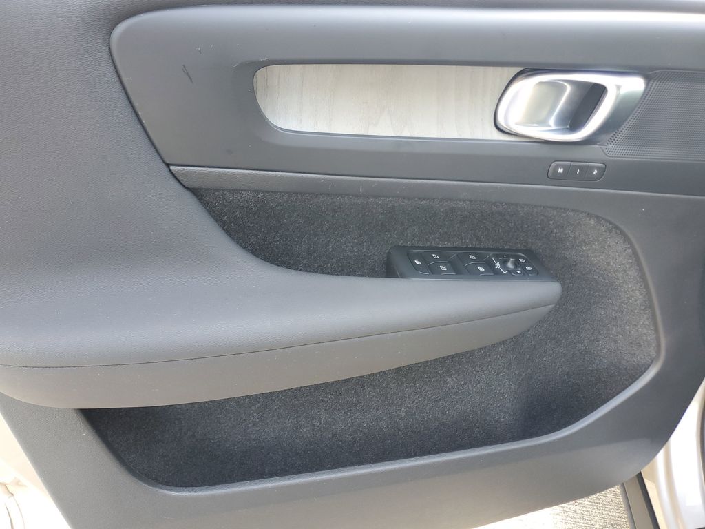 used 2023 Volvo XC40 car, priced at $28,595