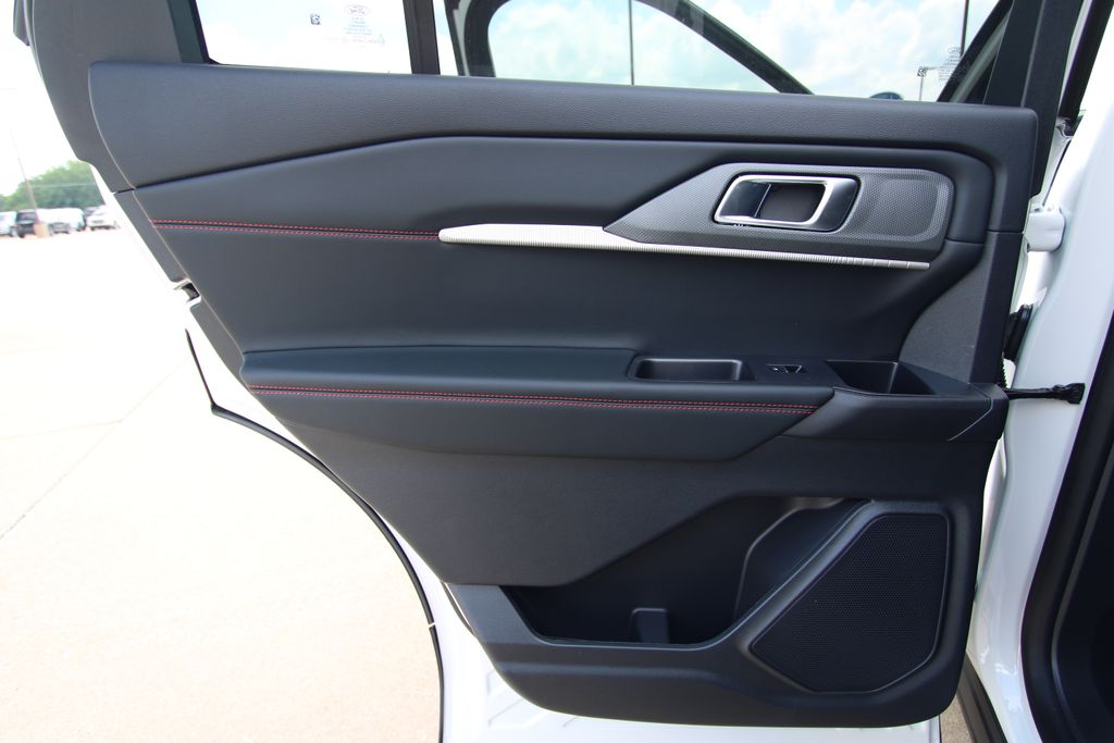 New 2026 Ford Explorer SUV