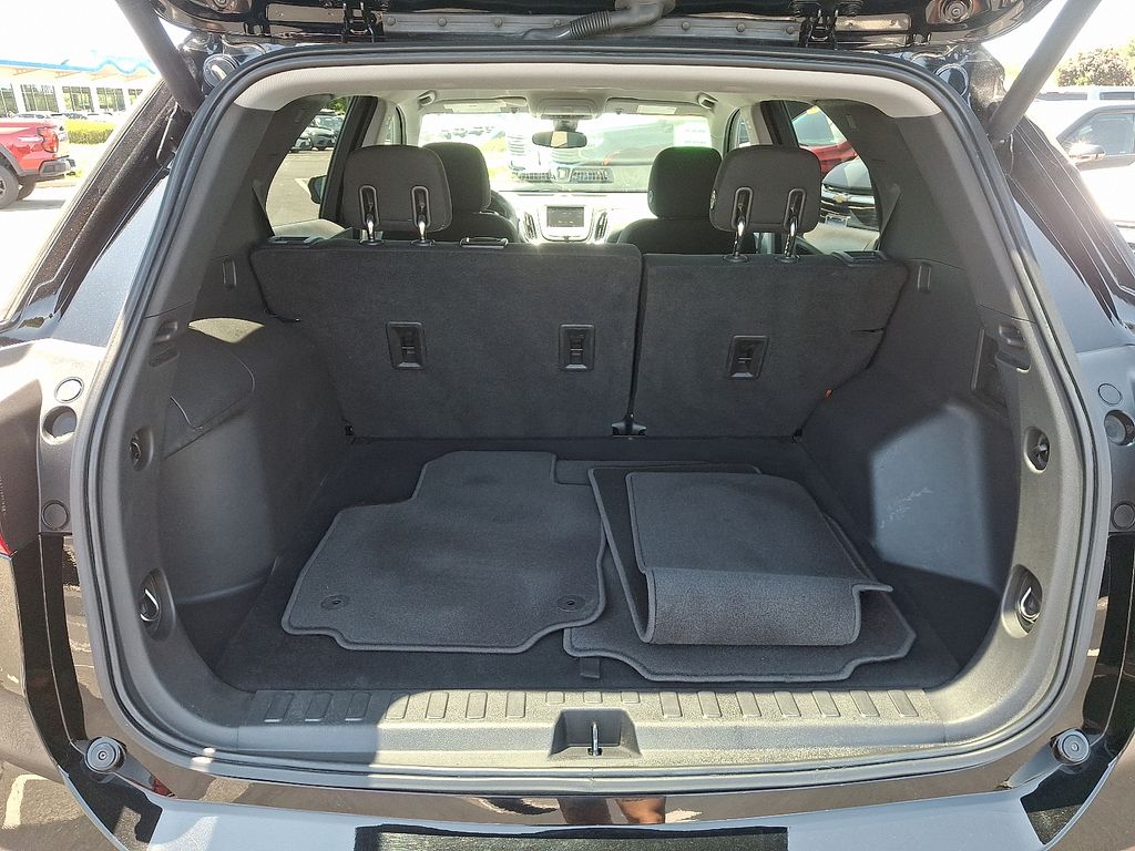 2020 Chevrolet Equinox LT 30
