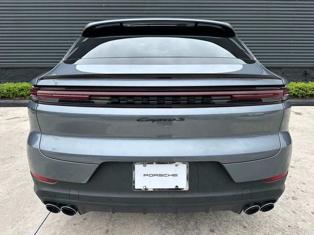 Thumbnail: 2026 Porsche  - 12