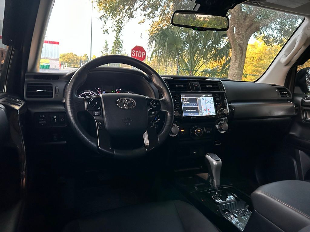 Thumbnail: 2024 Toyota 4Runner - 12