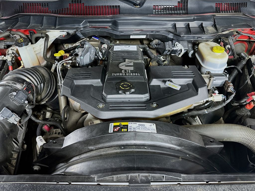 Used 2018 Red Ram Big Horn image 32