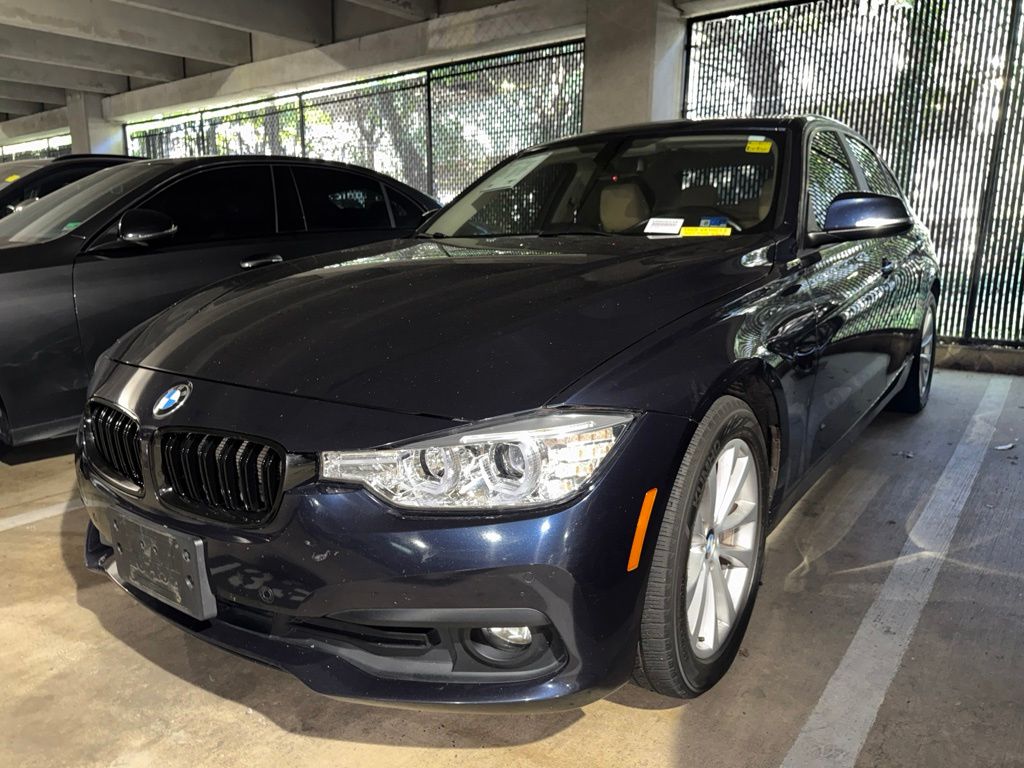 2016 BMW 3 Series 320i xDrive -
                  Vienna, VA