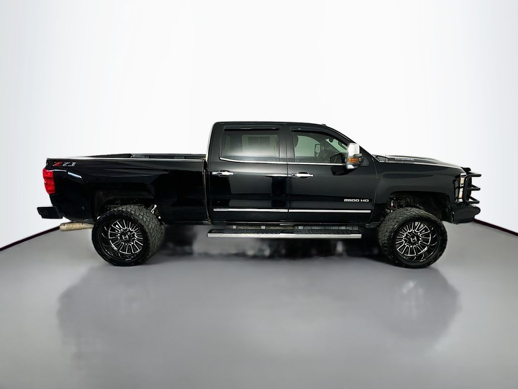 ChevroletSilverado 2500HD8