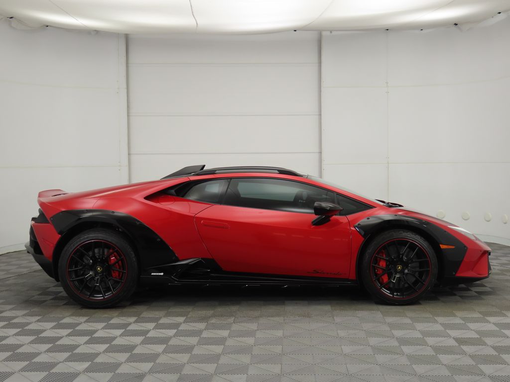 Thumbnail: 2024 Lamborghini Huracan - 4