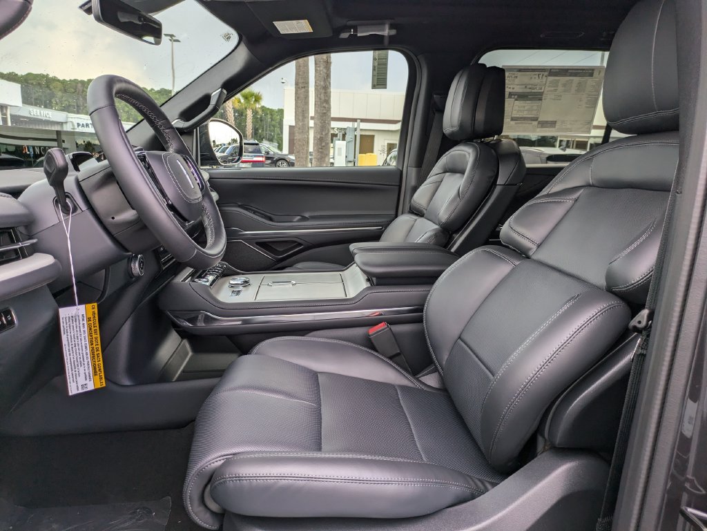 2027 Lincoln Navigator Reserve L