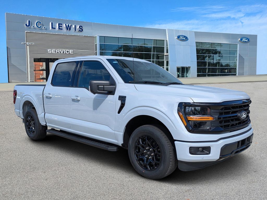 2025 Ford F-150 XLT