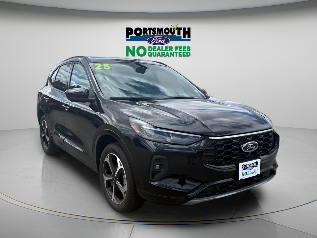 Black Metallic 2025 Ford Escape SUV / Crossover All-Wheel Drive 8-Speed Automatic