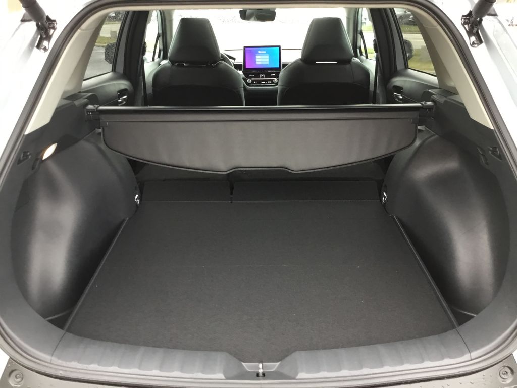 Thumbnail: 2026 Toyota Corolla Cross - 17