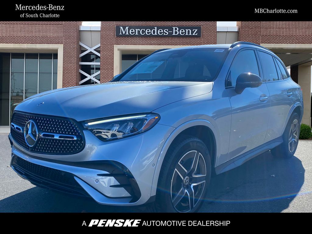 2025 Mercedes-Benz GLC 300 -
                Pineville, NC