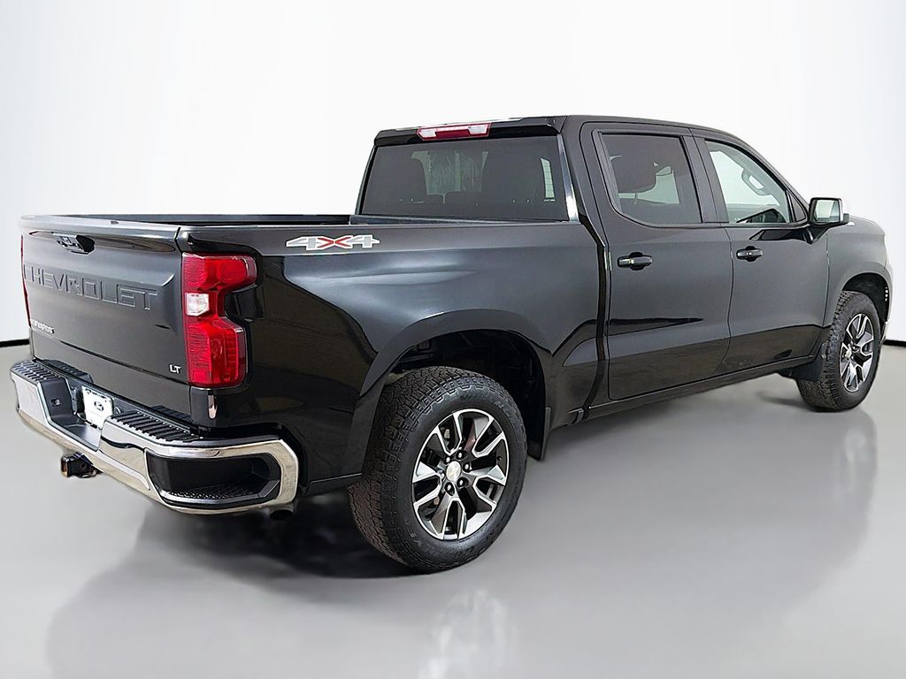 Used 2023 Black Chevrolet LT image 11