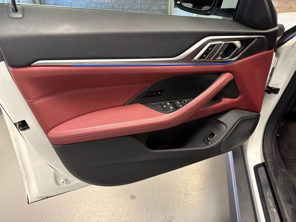 Thumbnail: 2023 BMW i4 - 8