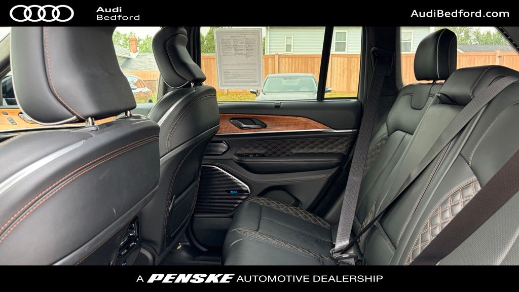 Thumbnail: 2022 Jeep Grand Cherokee - 20