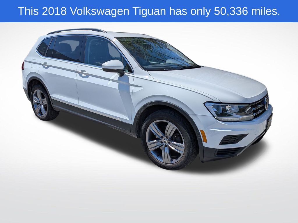 Pure White 2018 Volkswagen Tiguan SE 4Motion SUV / Crossover All-Wheel Drive 8-Speed Automatic