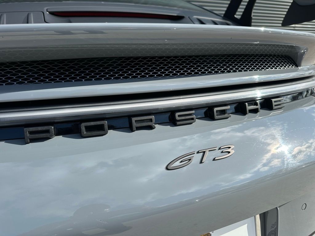2023 Porsche 911 GT3 12