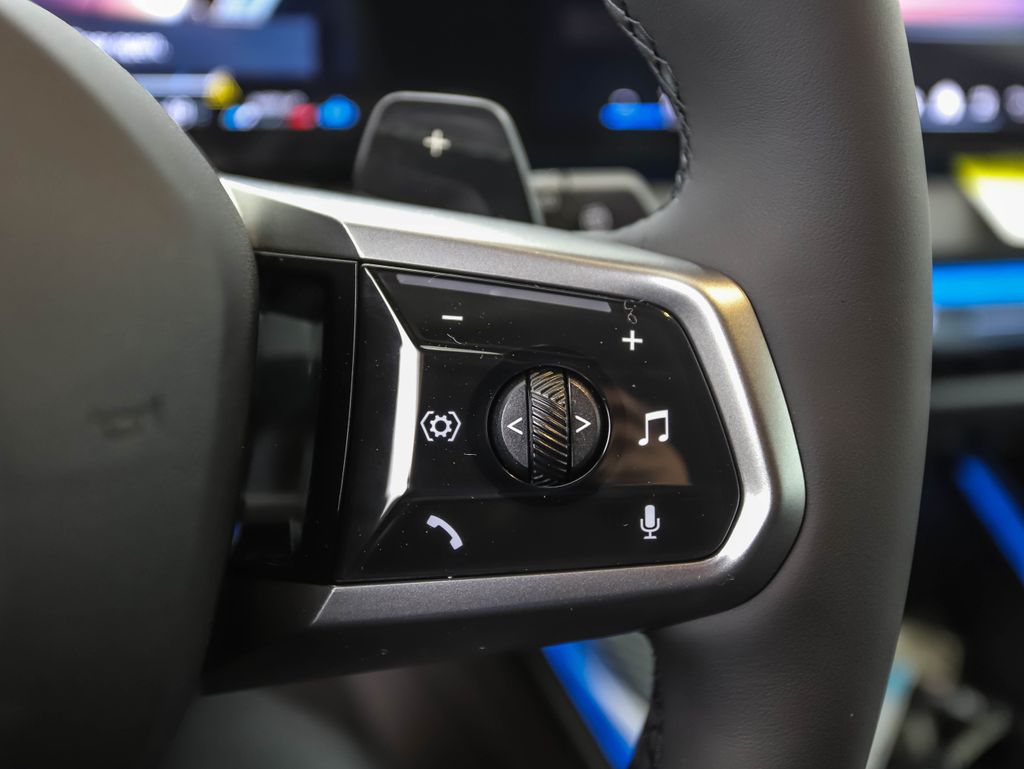 Thumbnail: 2026 BMW X3 - 13