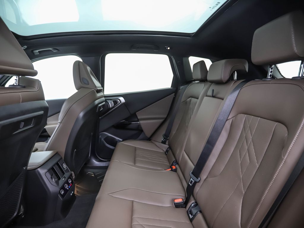 Thumbnail: 2026 BMW X3 - 22