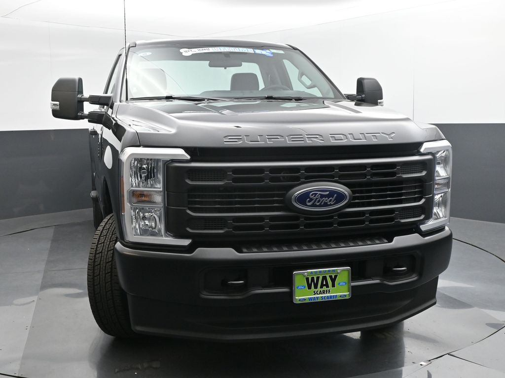 2026 Ford F-350 XL photo 8