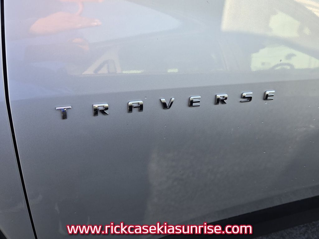 2019 Chevrolet Traverse - $13,490