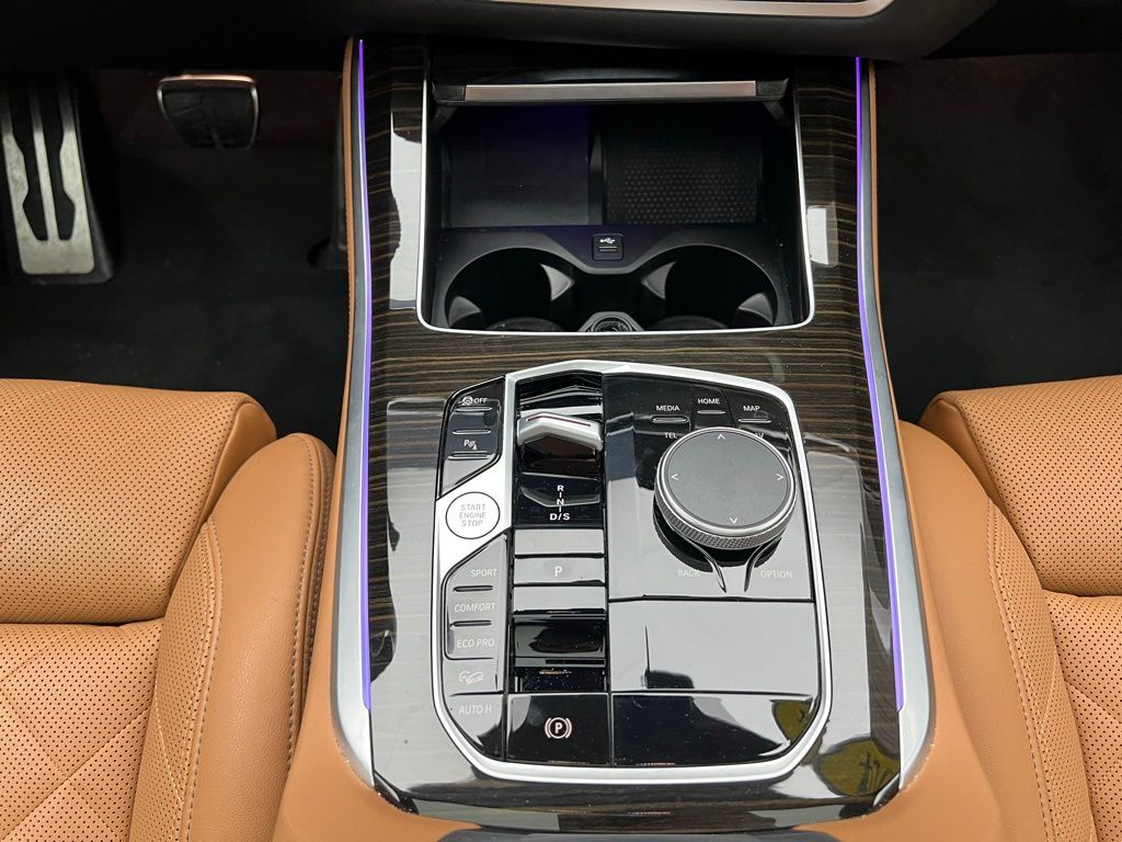 Thumbnail: 2024 BMW X5 - 12