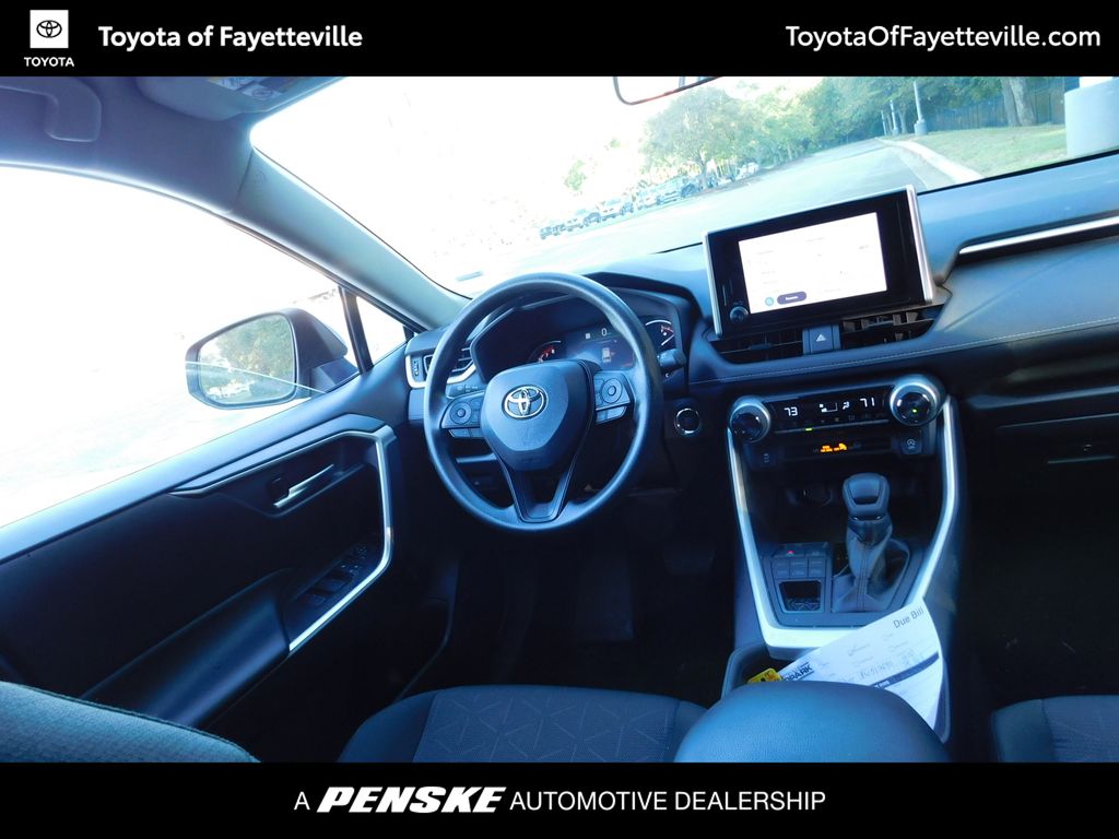 Thumbnail: 2025 Toyota RAV4 - 3