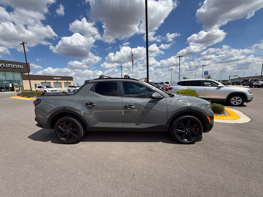 Thumbnail: 2022 Hyundai Santa Cruz - 2