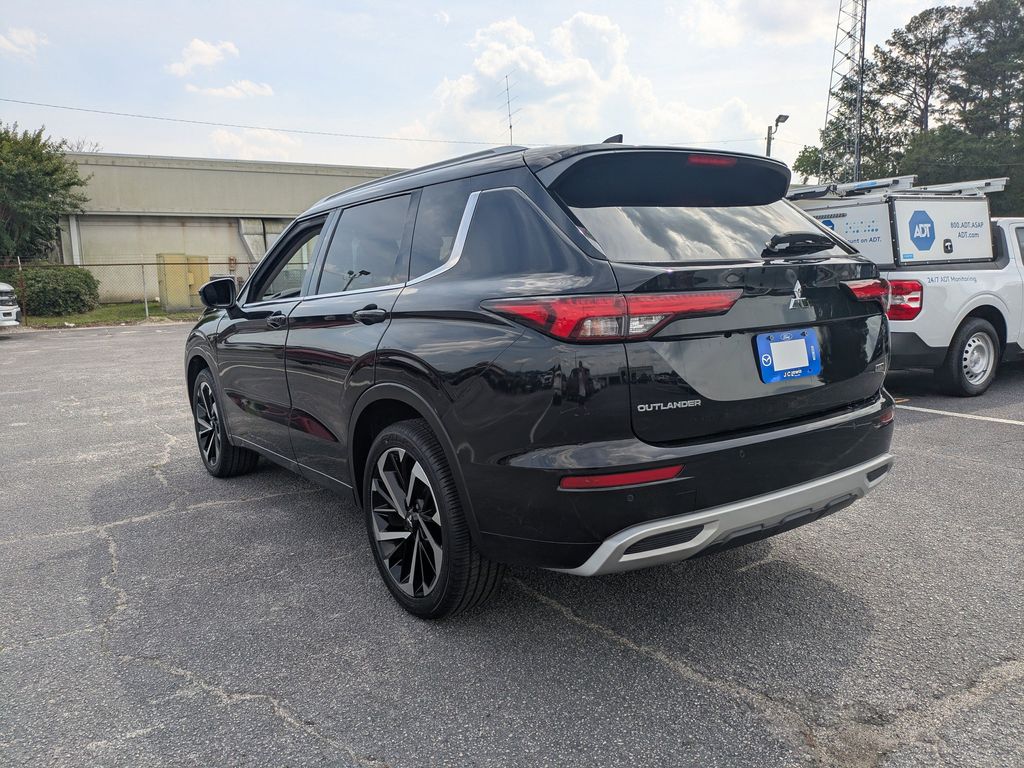 2022 Mitsubishi Outlander SEL Special Edition 2WD