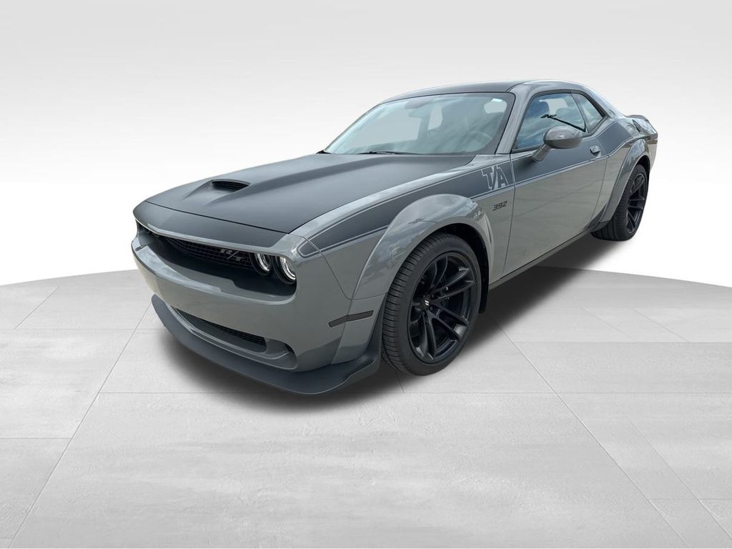 2023 Destroyer Gray Clearcoat Dodge Challenger R/T Scat Pack Widebody RWD Coupe