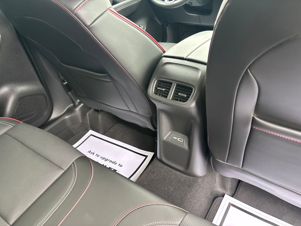 Used 2023 Buick Envision SUV