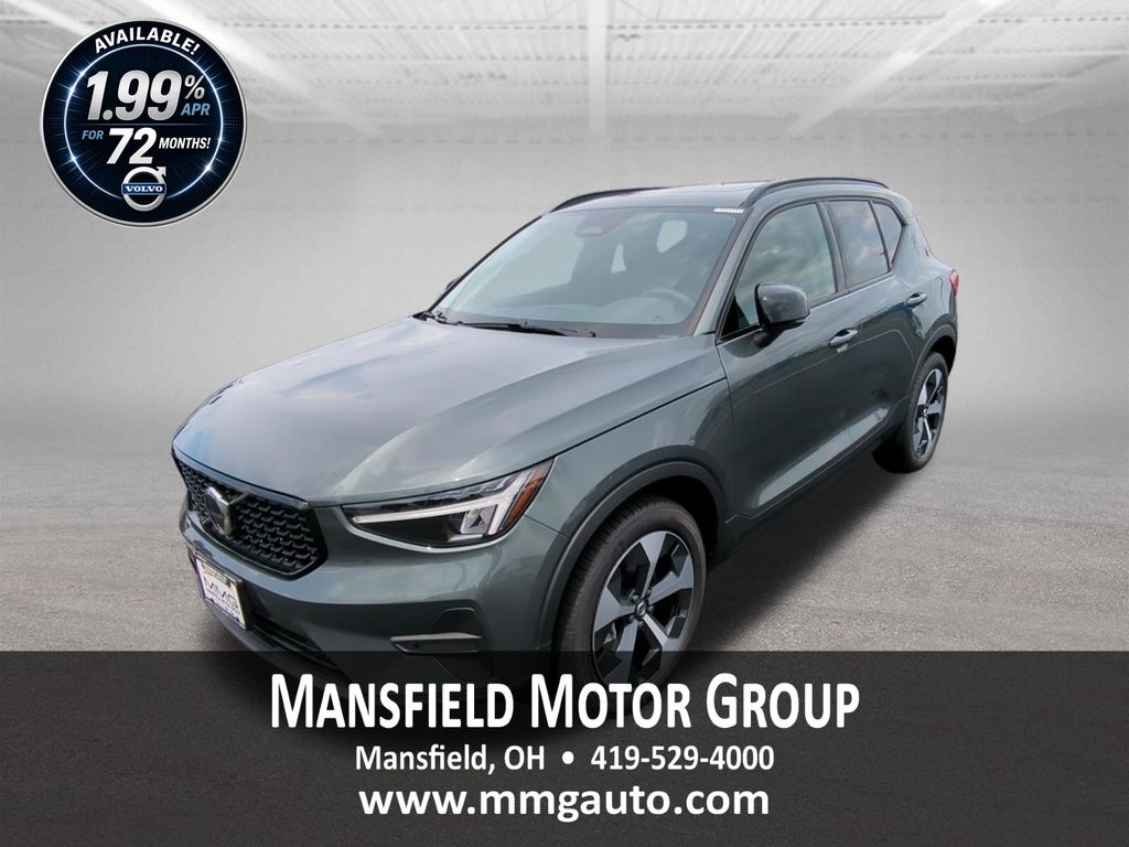 2026 Volvo XC40