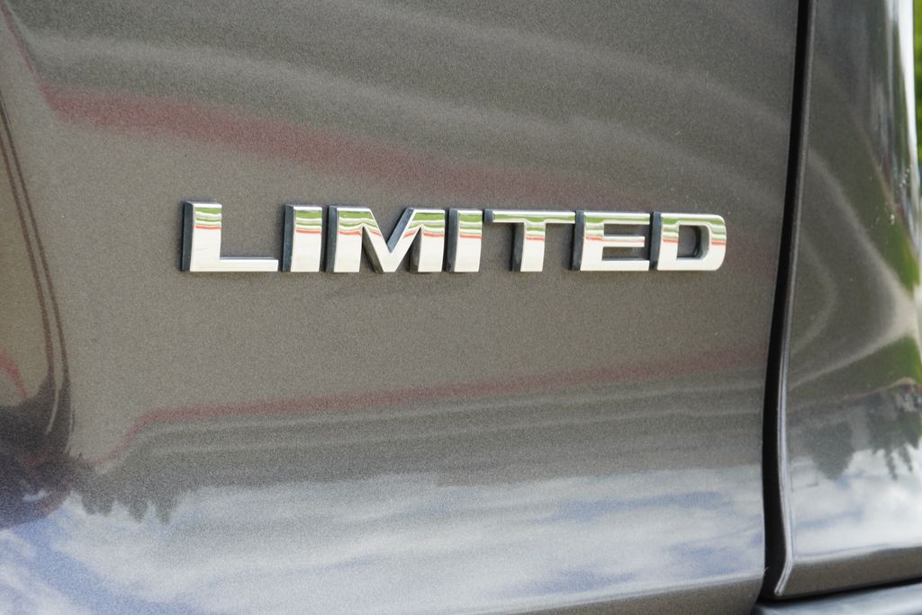 Used Car 2020 Jeep Cherokee  Limited For Sale Under $20,000 In Weatherford, Texas