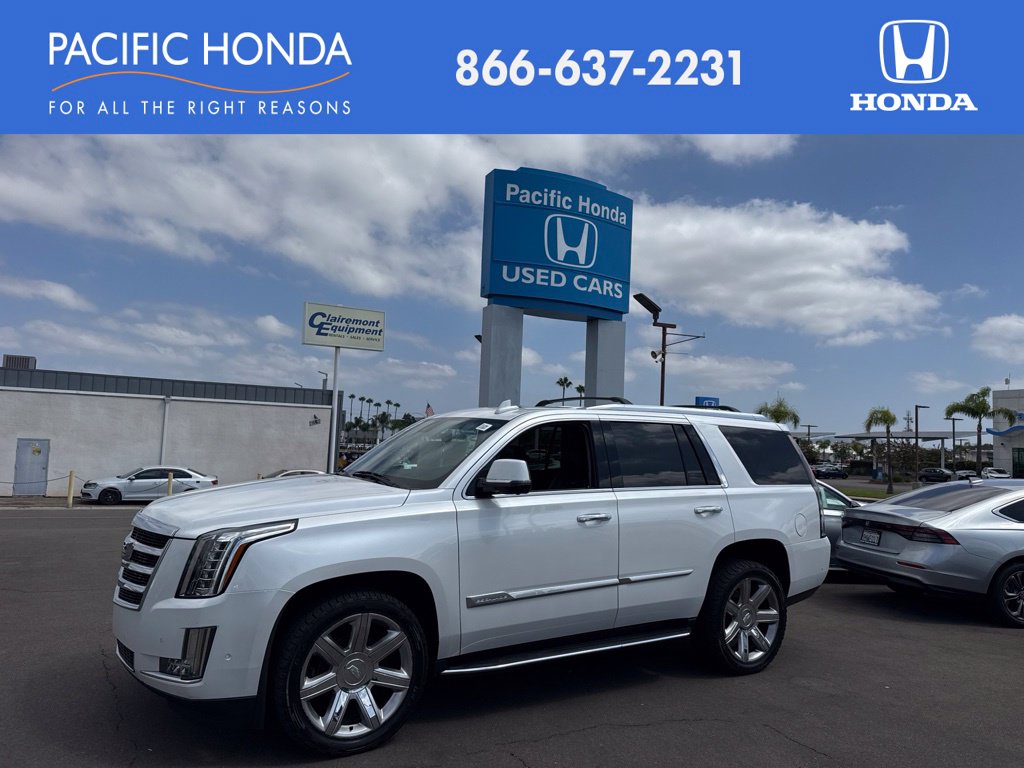 Crystal White Tricoat 2020 Cadillac Escalade SUV / Crossover Rear-Wheel Drive